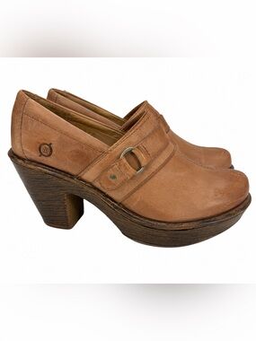 Born Crown Leather Heeled Clogs Mules Slip On Shoes Taupe Brown Size 8